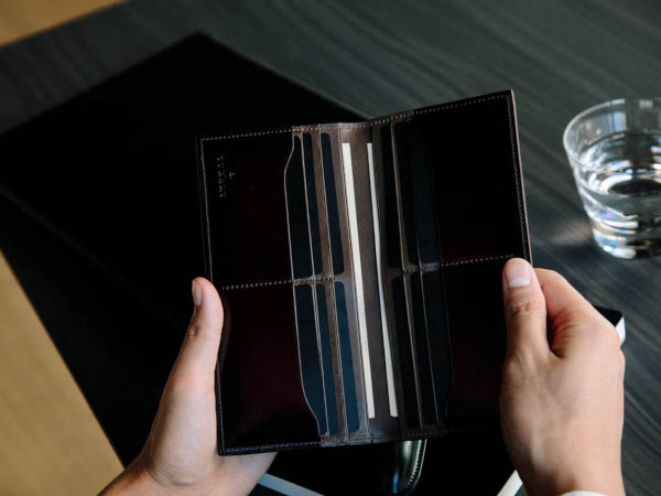YUHAKUコードバン長財布(札入れ)「YFC111」